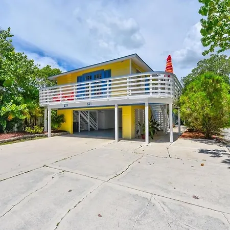 Banana Cabana By Beachside Management-3