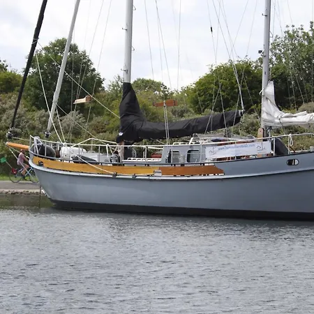 Privé B&B Zeilboot Noorderlicht-3
