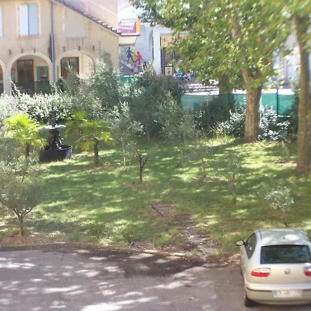 Hotel Des Oliviers-3