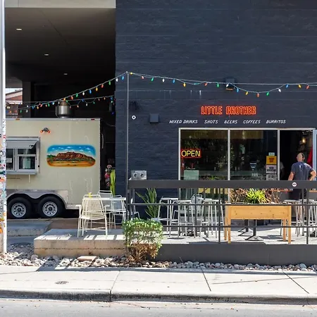 Locale Austin - Rainey Street-2