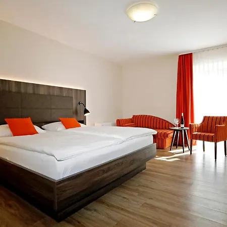 Landhotel Altes Wasserwerk GbR-3