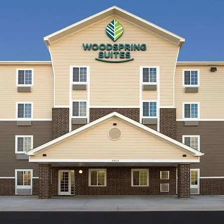 Woodspring Suites San Angelo-3