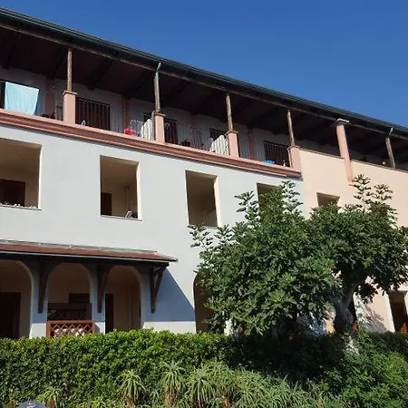 Vrclub - Villa Ridente Residence-3