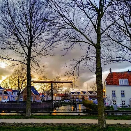 Lekkerwegbijleeuwen, 1 minuut naar hartje centrum-3