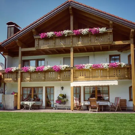Gästehaus Zur Schmiede-2