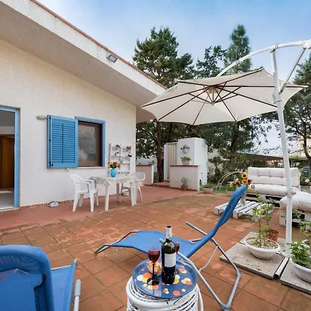 B&B Villa Il Carrubo-3