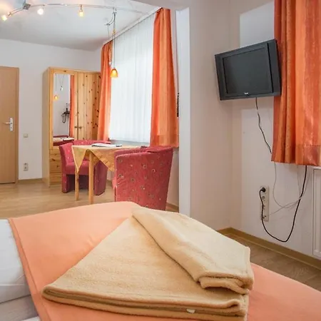H&H Studio-Apartment Im Stadtteil Ostseeviertel Jedes Apartment Mit Kuechenzeilen - Fahrstuhl Und 24H Check In-2