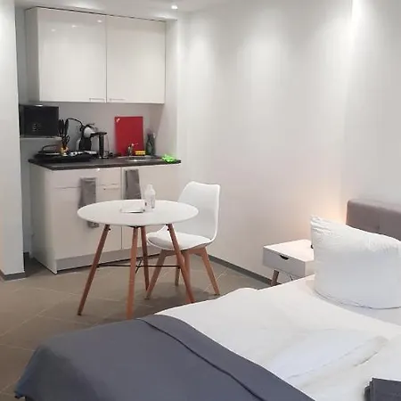 Check-Inn Hotels - Essen-3
