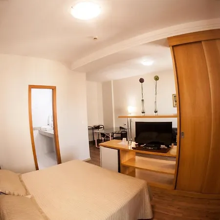 Unidade No Hotel Piemonte - Vila Da Serra-2