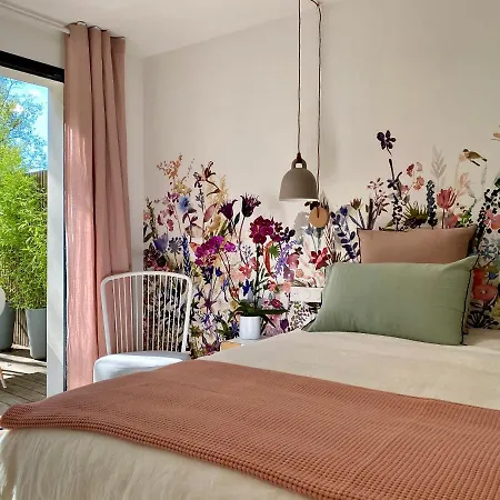 Chambres avec Jacuzzi privatif - Kassiopée Bed&Spa-2