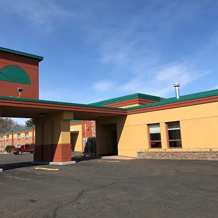 Econo Lodge-3