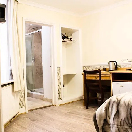 Ventures Hotel-2