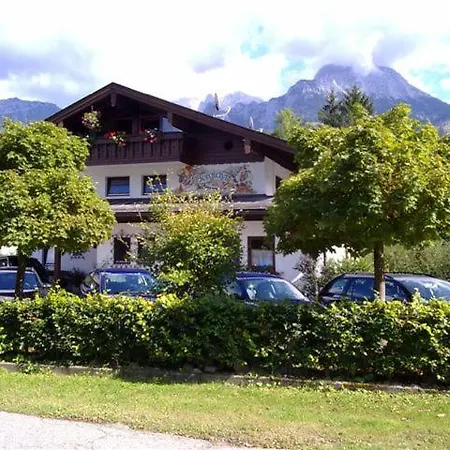 Alpenpension Bergidyll-3