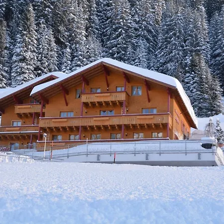 Hotel Garni Alpina-3