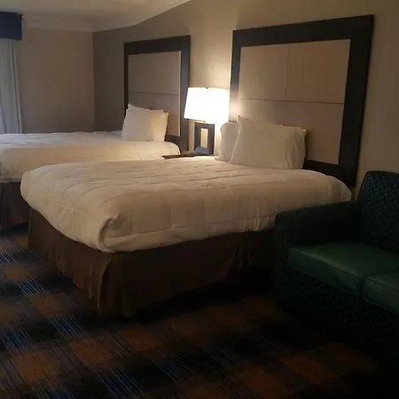 Regency Inn & Suites-3