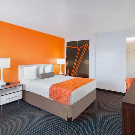 Howard Johnson By Wyndham Flagstaff-2