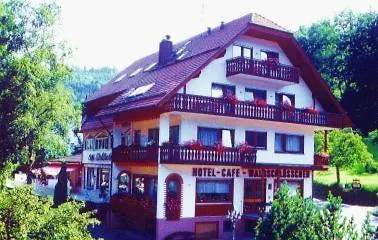 Waldschlösschen-2