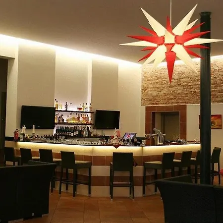 Waldhotel-3