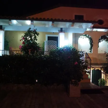 B&B La Dimora Di Alfonso-3
