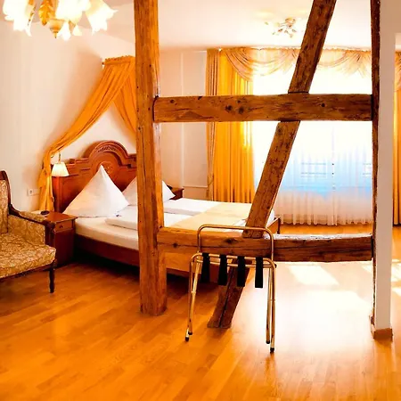 Hotel Rathausglöckel-2