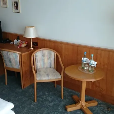 Hotel Alexander-3
