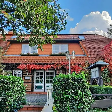 Landhaus Schwerin-3