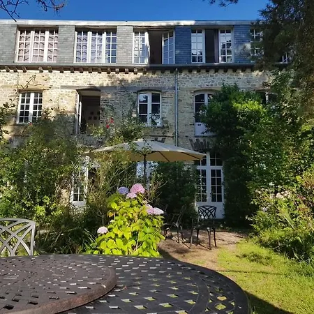 MANOIR DU TERTRE au coeur de la forêt de Brocéliande-2
