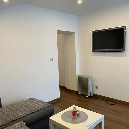 Studio privée Vesoul -Wifi,TV,Clim,Parking gratuit-2