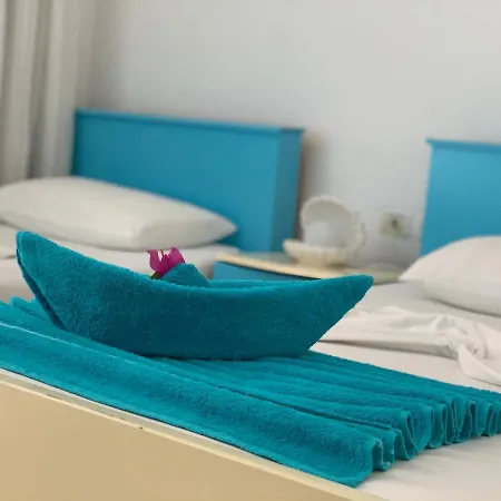 Cocktail & Dreams - Beach Hotel-2