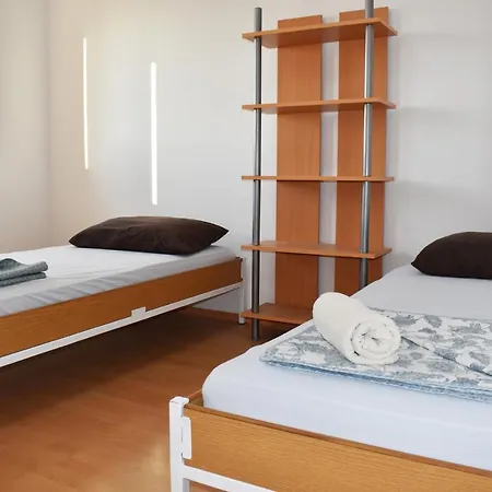 Rooms Busija-3