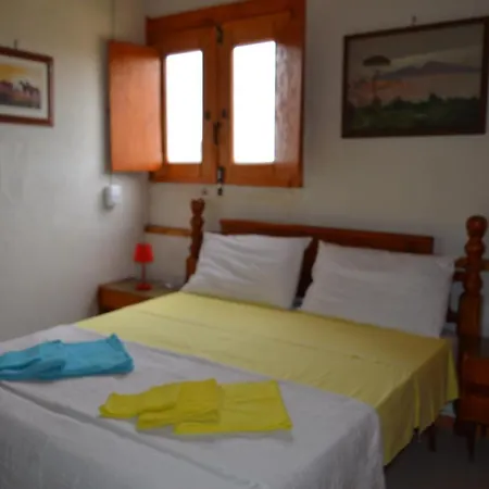 Country Room-3