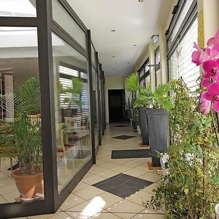 Hotel Lindenkrug-3