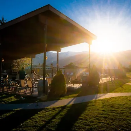 Mountain View Lodge-3