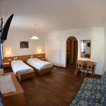 Hotel Gasthof Weiherbad-3