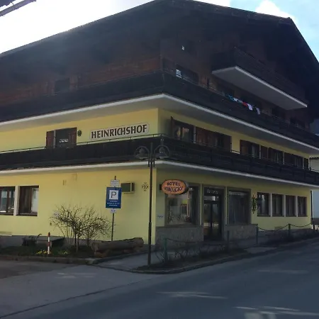 Heinrichshof-2