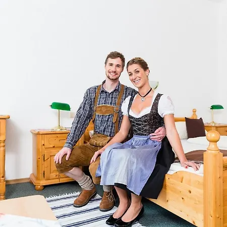 Brauerei und Gasthof Frischeisen-3