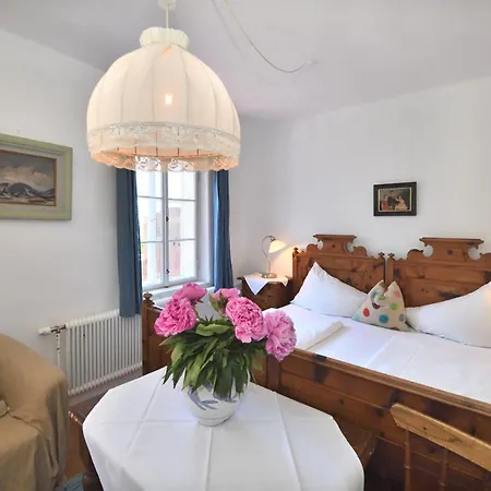 Gasthof Simony Hallstatt B&B-3