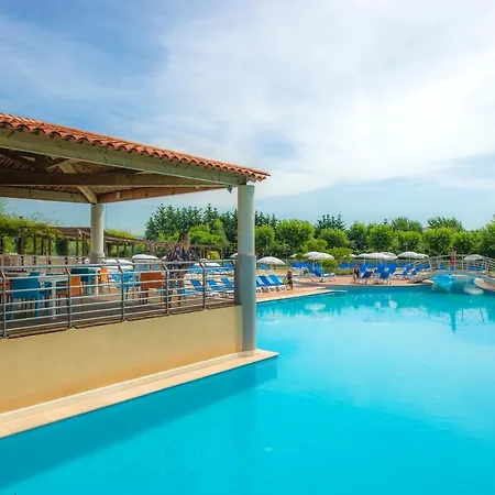 Goélia Mandelieu Riviera Resort-3
