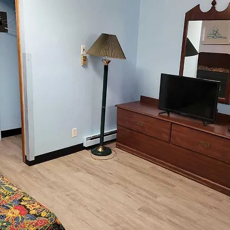 Budget Inn Fairmont-2