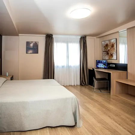 Hotel Ciudad De Ejea-3