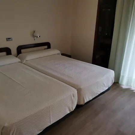 Hotel Parque Porriño-3
