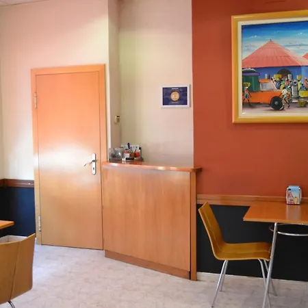 Hostal Bartis-2