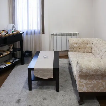 Hostal Excellence-2