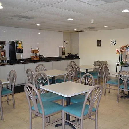 Americas Best Value Inn - Omaha-2
