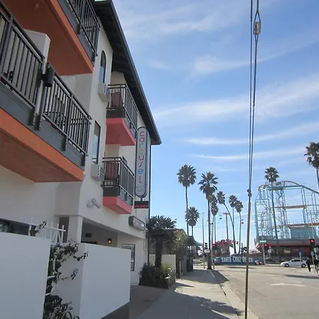 Carousel Beach Inn-3