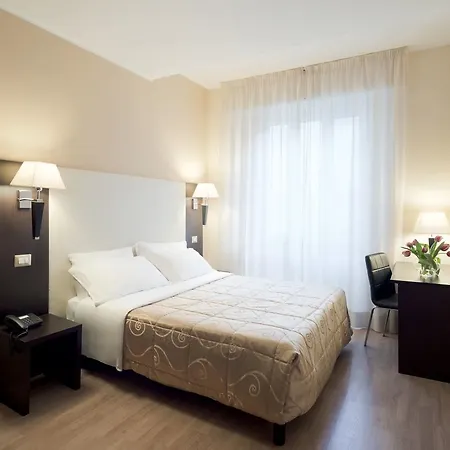 Hotel Aurora-2