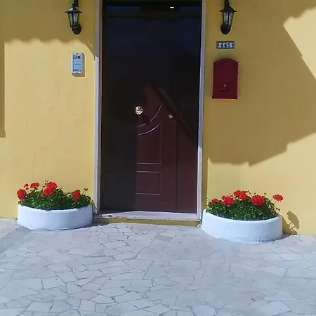 B Palace-2