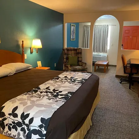 Ashwood Inn & Suites-2