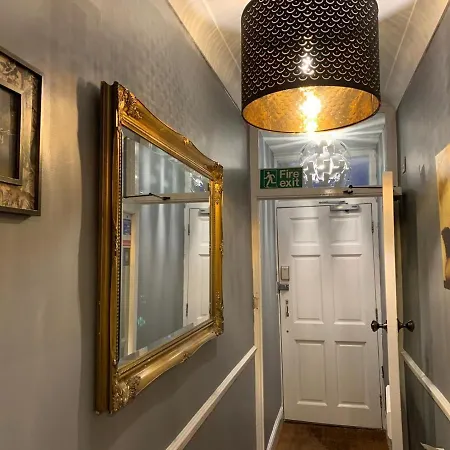 Weslie Guest House-2