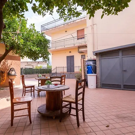 Pompei Luxury Rooms-2